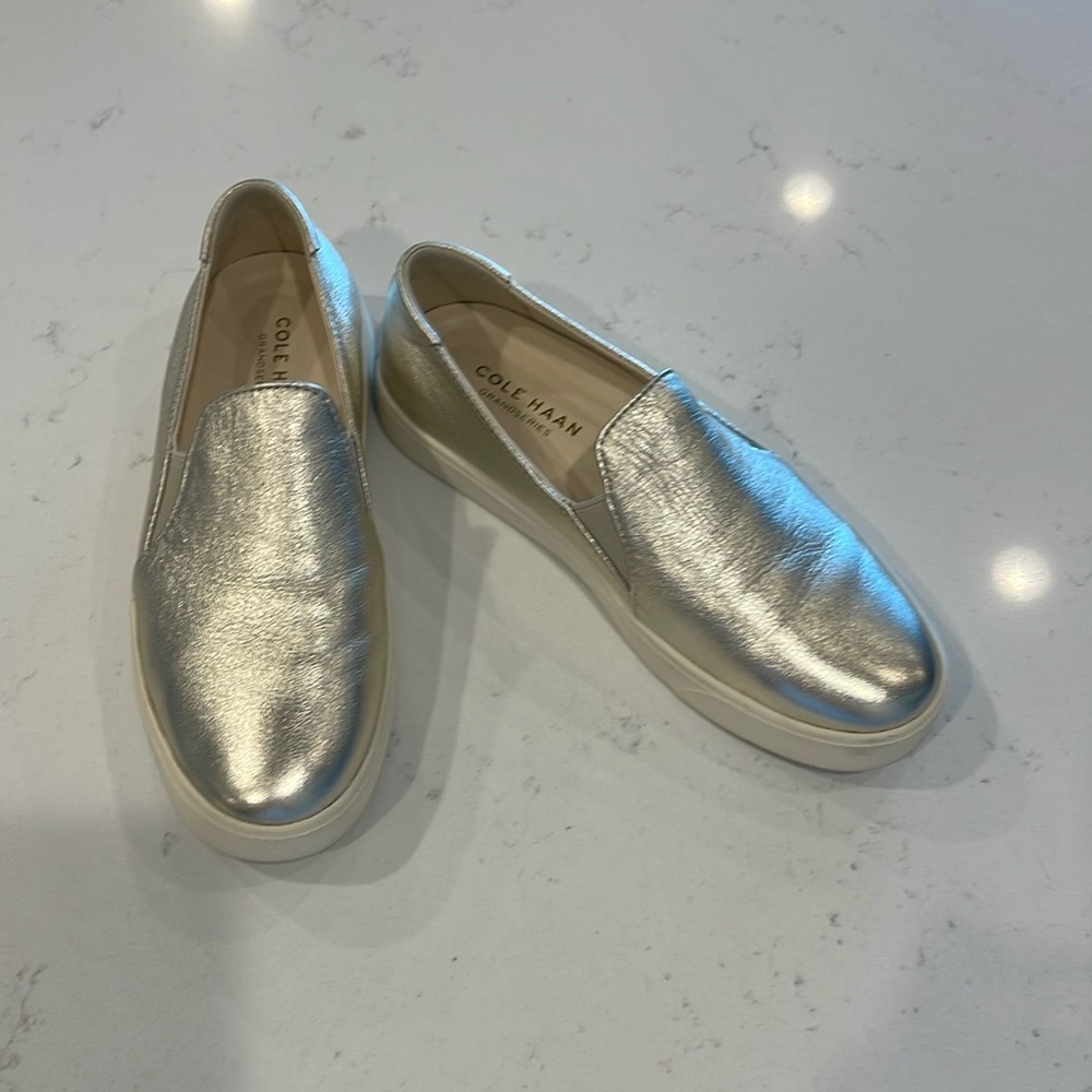 Cole Haan gold metallic loafers size 7